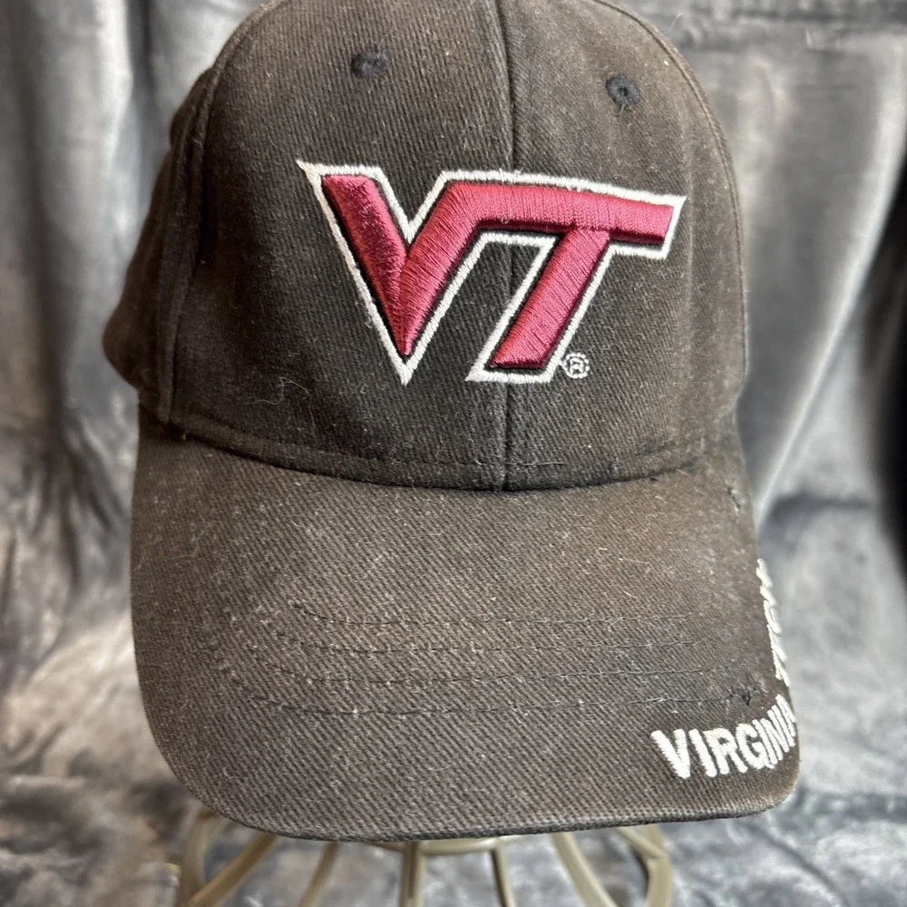 Vintage Virginia Tech Cap Black Hat 3D Embroidered Cotton Strapback‎ Distressed